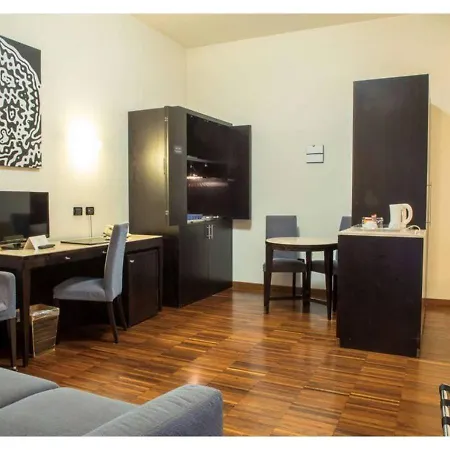 Residenza Mecenate Apartahotel 4*
