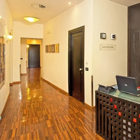Ξενοδοχείο με διαμερίσματα Residenza Mecenate
