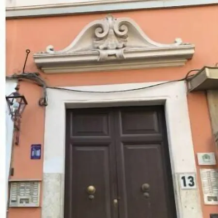 Ξενοδοχείο με διαμερίσματα Residenza Mecenate 4*