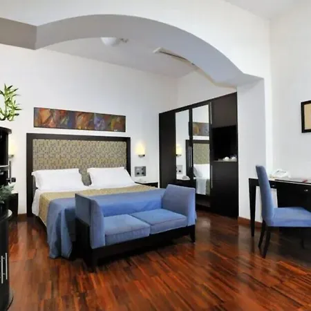 Residenza Mecenate 4*
